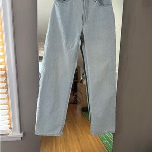 Aritzia Denim Forum - The ‘90s Marlo Hi-Rise Baggy Denim Jeans